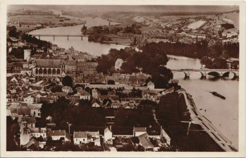 Carte postale ancienne Vernon Vue Generale prise en Avion à Vernon
