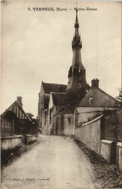 Carte postale ancienne Verneuil-sur-Avre Notre-Dame