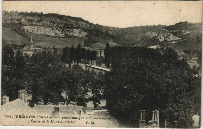 Carte postale ancienne Vernon Vue Panoramique sur Vernonnet à Vernon