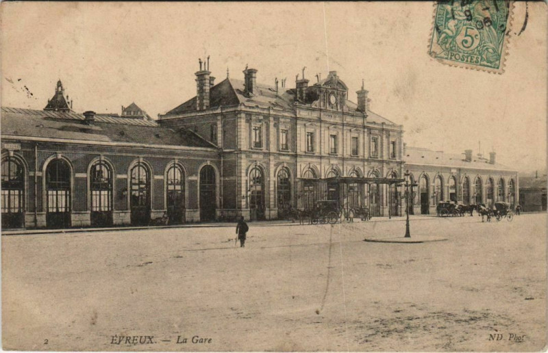 Carte postale ancienne Evreux La Gare