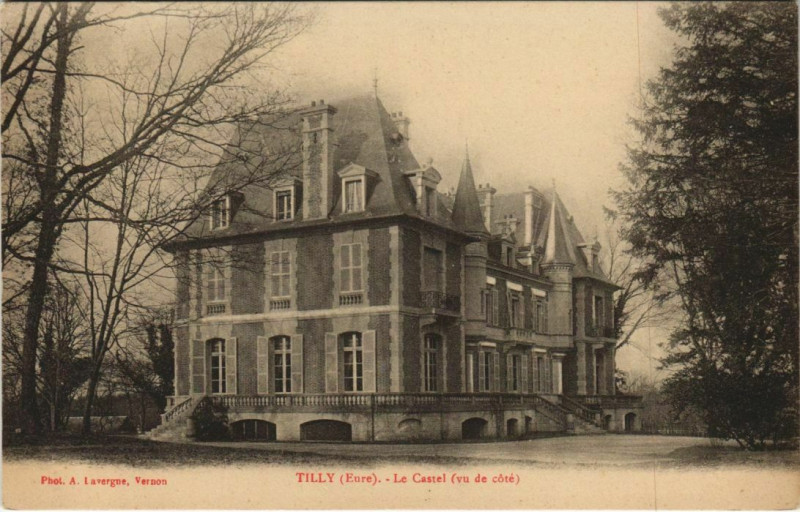 Carte postale ancienne Tilly Le Castel - Vu de Cote à Tilly