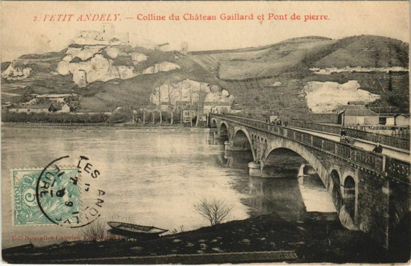 Carte postale ancienne Les Andelys Petit-Andely - Colline du Chateau Gaillard aux Andelys