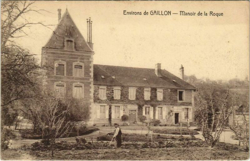 Carte postale ancienne Gaillon Environs - Manoir de la Roque à Gaillon