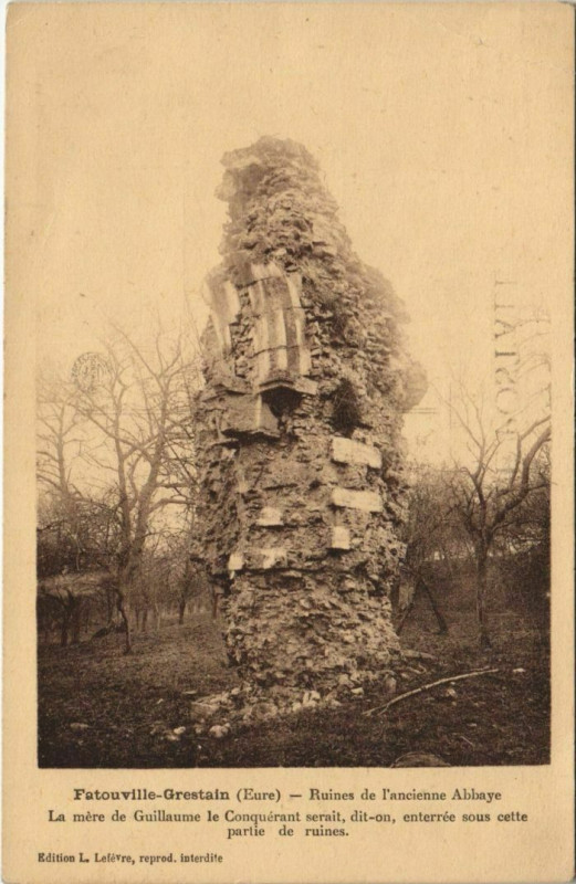 Carte postale ancienne Fatouville-Grestain Ruines de l'Ancienne Abbaye à Fatouville-Grestain