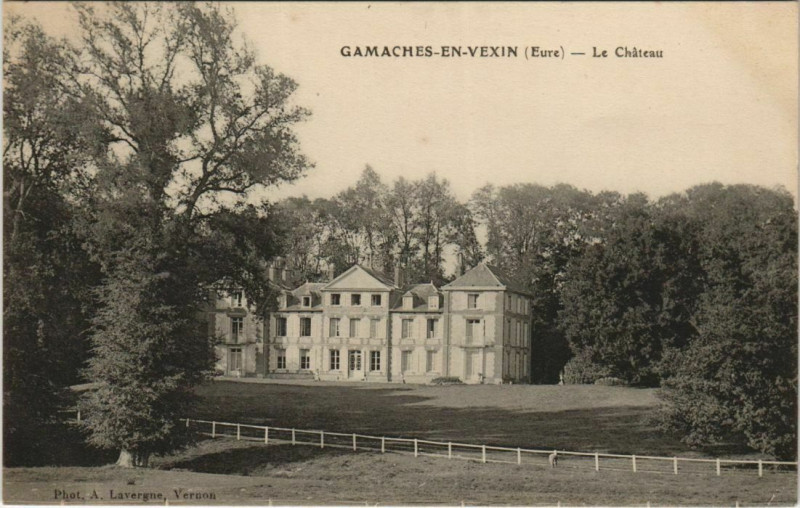 Carte postale ancienne Gamaches-en-Vexin Le Chambellan à Gamaches-en-Vexin