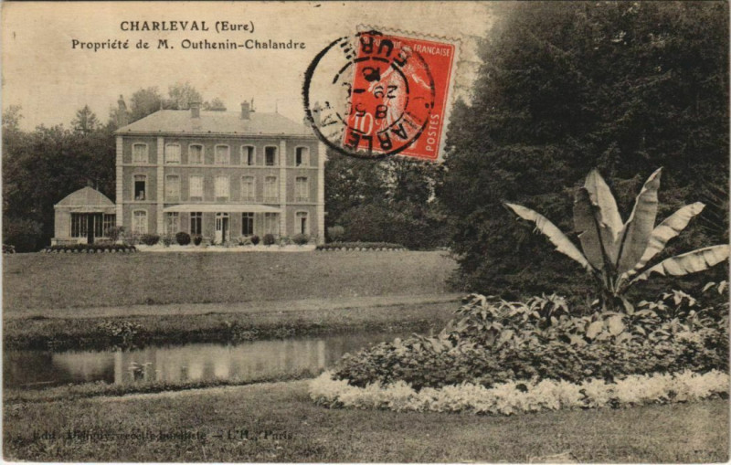 Carte postale ancienne Charleval Propriete de M. Outhenin-Chalandre à Charleval
