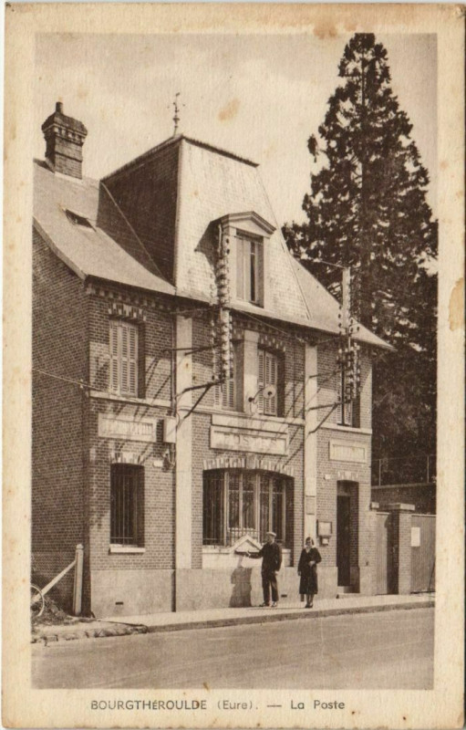 Carte postale ancienne Bourgtheroulde La Poste
