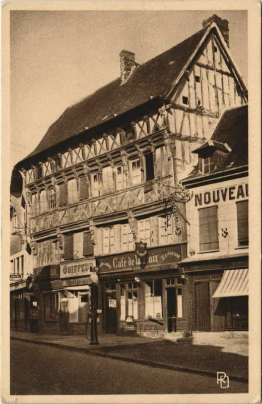 Carte postale ancienne Gaillon Maison Ancienne du Xve Siecle à Gaillon
