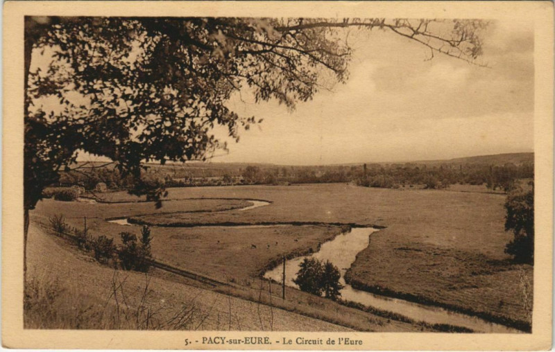 Carte postale ancienne Pacy-sur-Eure Le Circuit de l'Eure à Pacy-sur-Eure