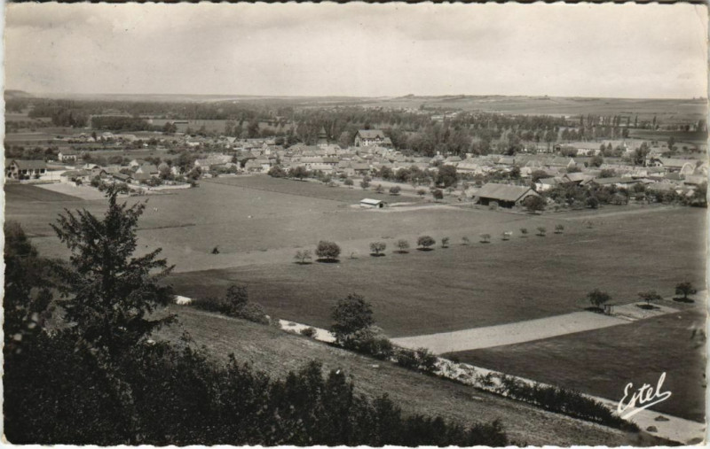 Carte postale ancienne Garennes-sur-Eure Panorama de la Vallee de l'Eure à Garennes-sur-Eure