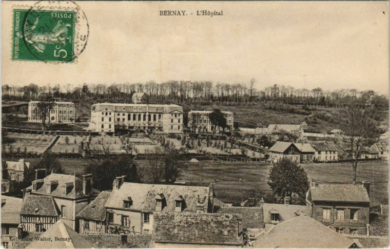 Carte postale ancienne Bernay L'Hopital à Bernay