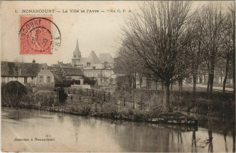Carte postale ancienne Nonancourt La Ville et l'Avre à Nonancourt