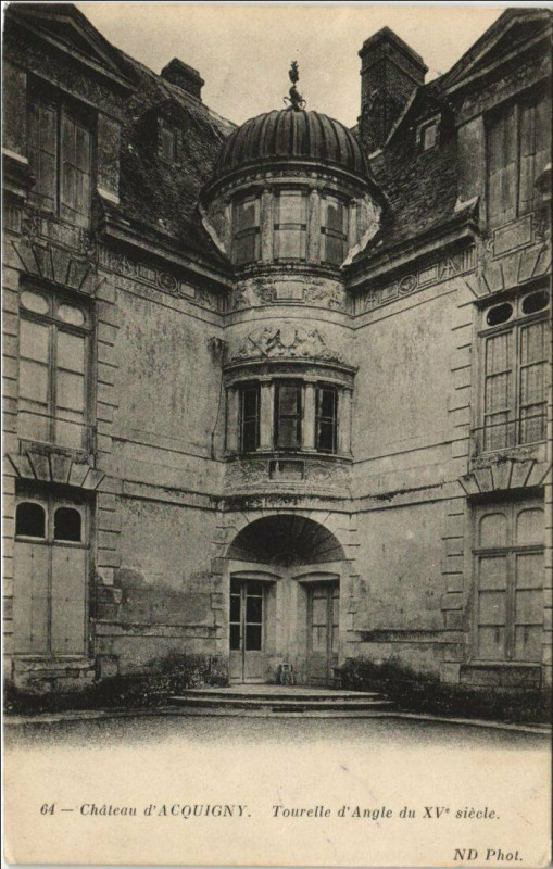Carte postale ancienne Acquigny Chateau - Tourelle d'Angle du Xve Siecle à Acquigny