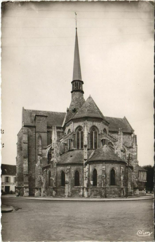 Carte postale ancienne Les Andelys L'Eglise du Petit Andelys aux Andelys