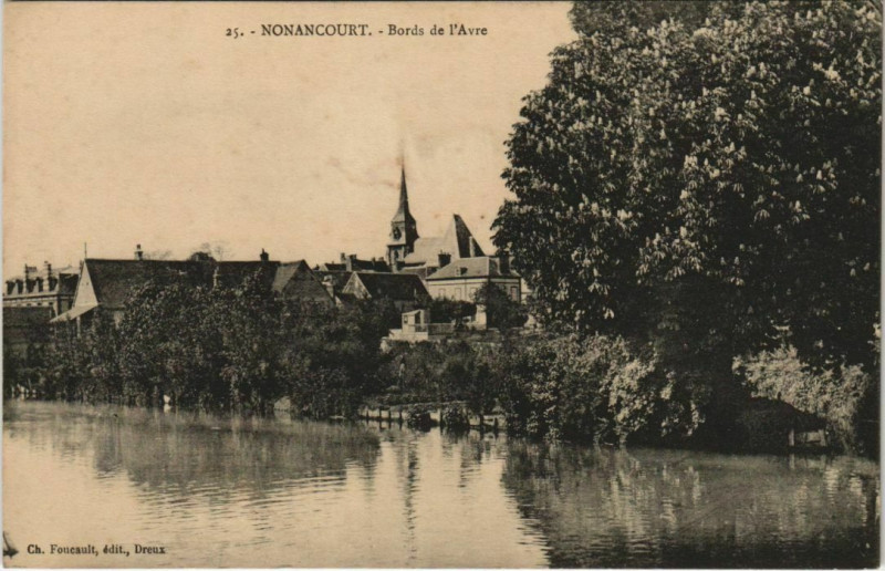 Carte postale ancienne Nonancourt Bords de l'Avre à Nonancourt