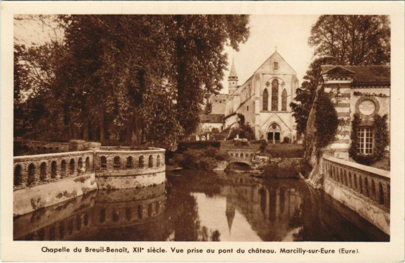 Carte postale ancienne Marcilly-sur-Eure Chapelle du Breuil-Benoit à Marcilly-sur-Eure