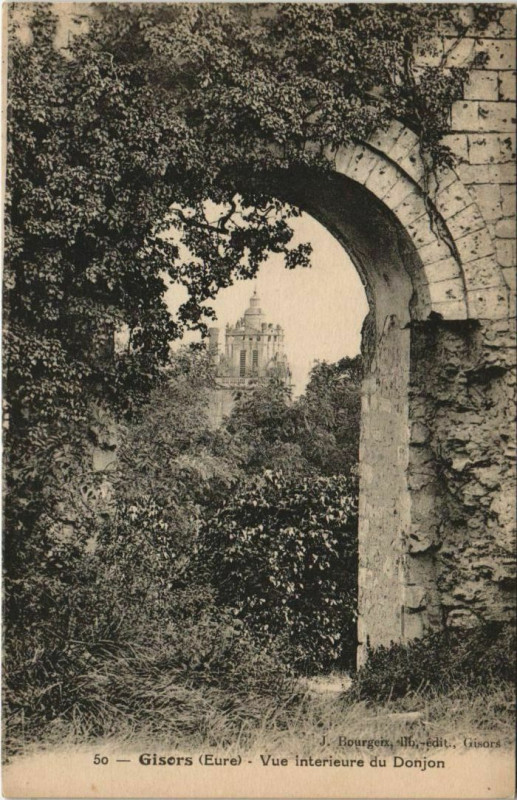 Carte postale ancienne Gisors Vue Interieure du Donjon à Gisors