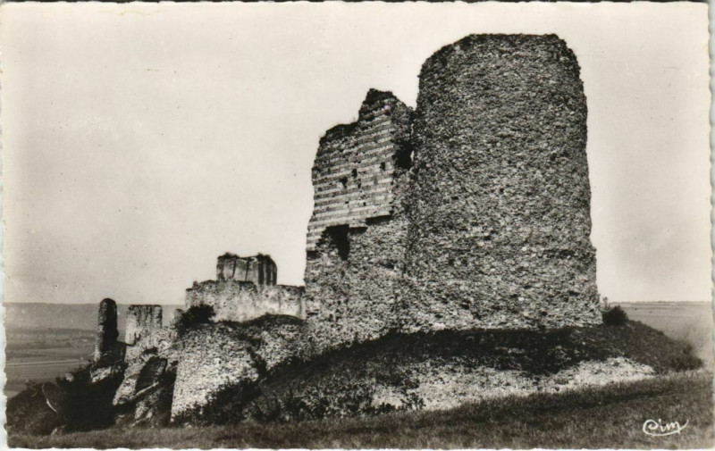 Carte postale ancienne Les Andelys Ruines du Chateau Gaillard aux Andelys