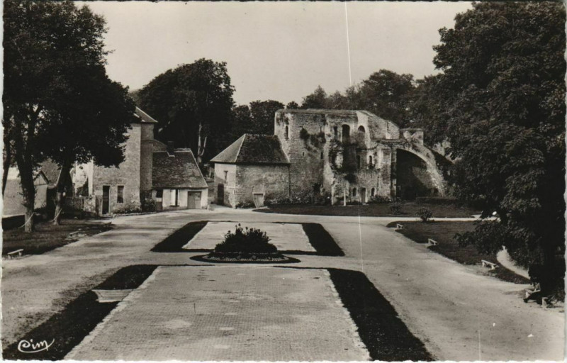 Carte postale ancienne Gisors Le Chateau - Corps de Garde à Gisors