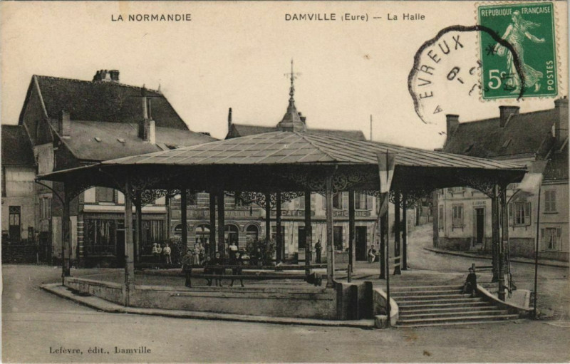 Carte postale ancienne Damville La Halle