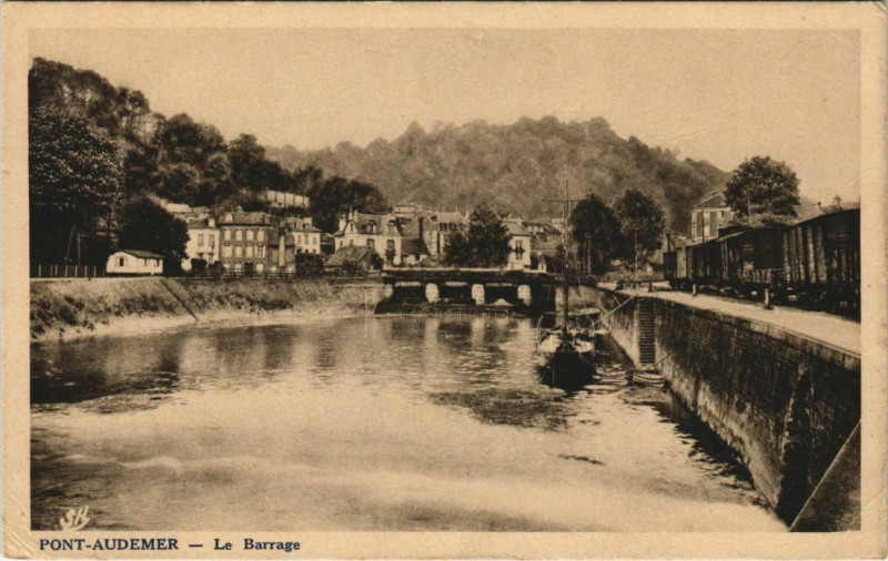 Carte postale ancienne Pont-Audemer Le Barrage à Pont-Audemer