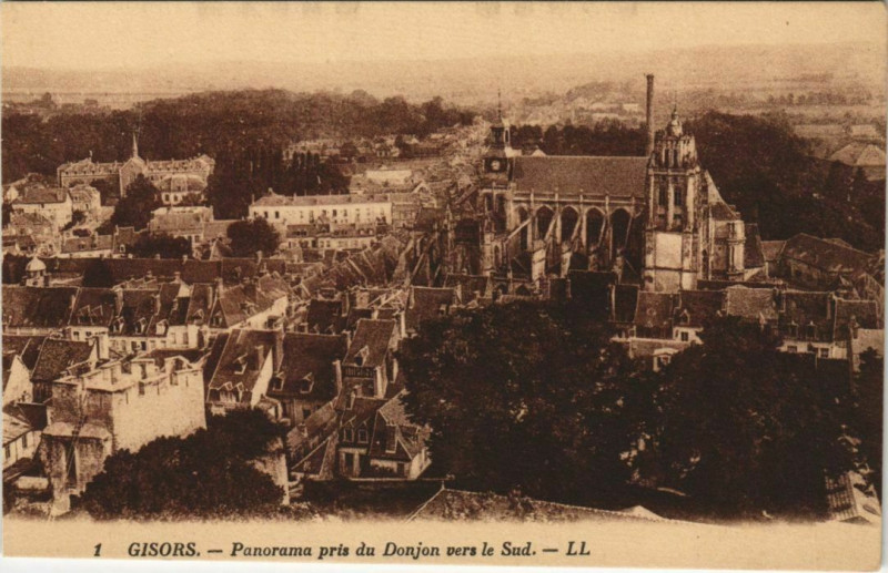 Carte postale ancienne Gisors Panorama pris du Donjon vers le Sud à Gisors