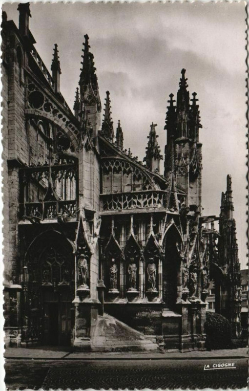 Carte postale ancienne Louviers Notre-Dame de Louviers à Louviers