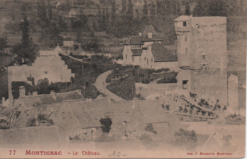 Carte postale ancienne Montignac - Le château à Montignac