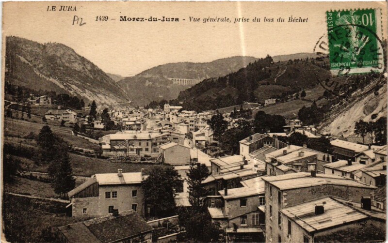 Carte postale ancienne Morez-du-Jura Vue générale pris du bas du Bechet