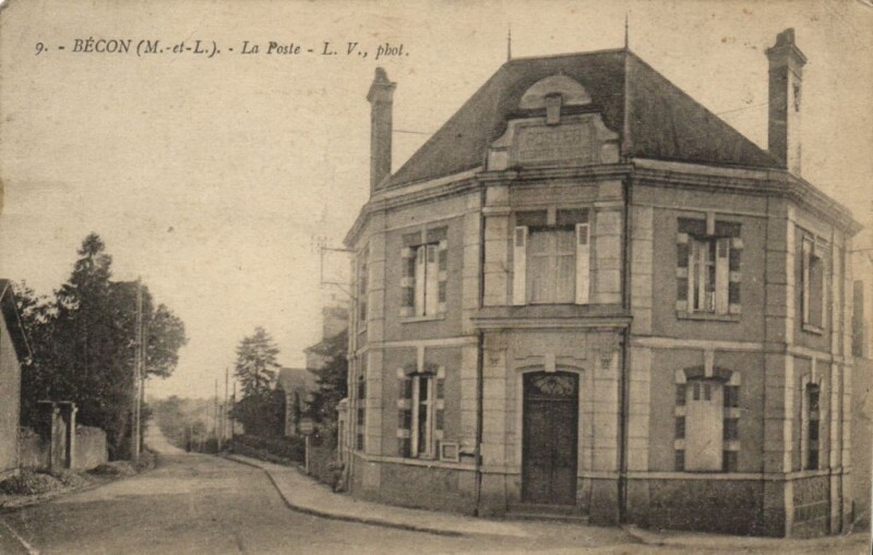 Carte postale ancienne Becon La Poste