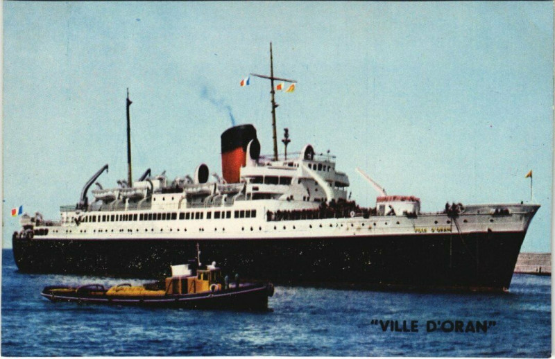 Carte postale ancienne Ville d'Oran Ships