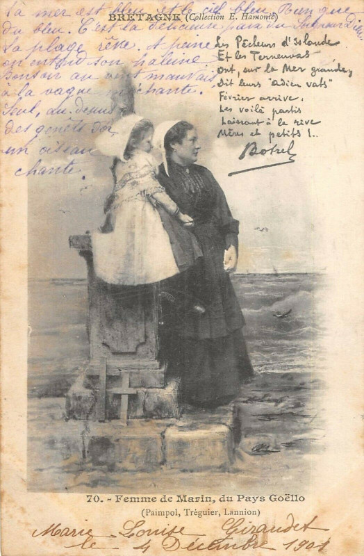 Carte postale ancienne Femme De Marin Du Pays Goello Paimpol Treguier à Paimpol