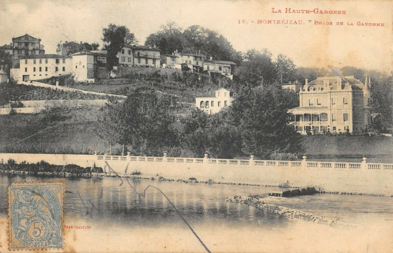 Carte postale ancienne Montrejeau Bords De La Garonne