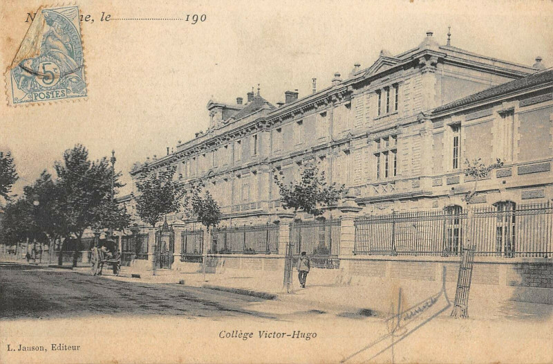 Carte postale ancienne Narbonne College Victor Hugo à Narbonne