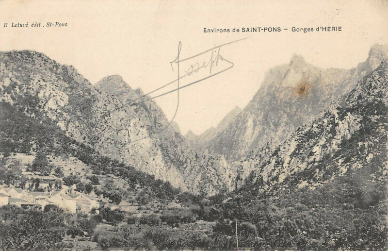 Carte postale ancienne Environs De Saint Pons Gorges D'Herie