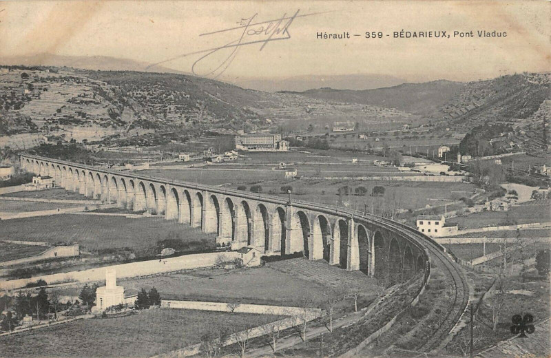 Carte postale ancienne Bedarieux Pont Viaduc