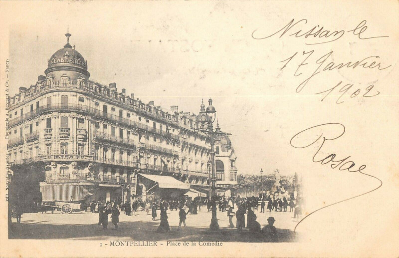 Carte postale ancienne Montpellier Place De La Comedie à Montpellier
