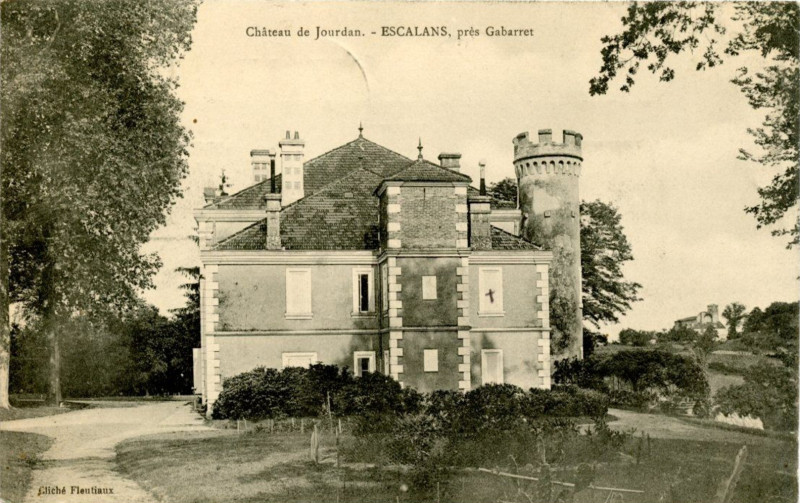 Carte postale ancienne Escalans (Landes) - château de Jourdan 1