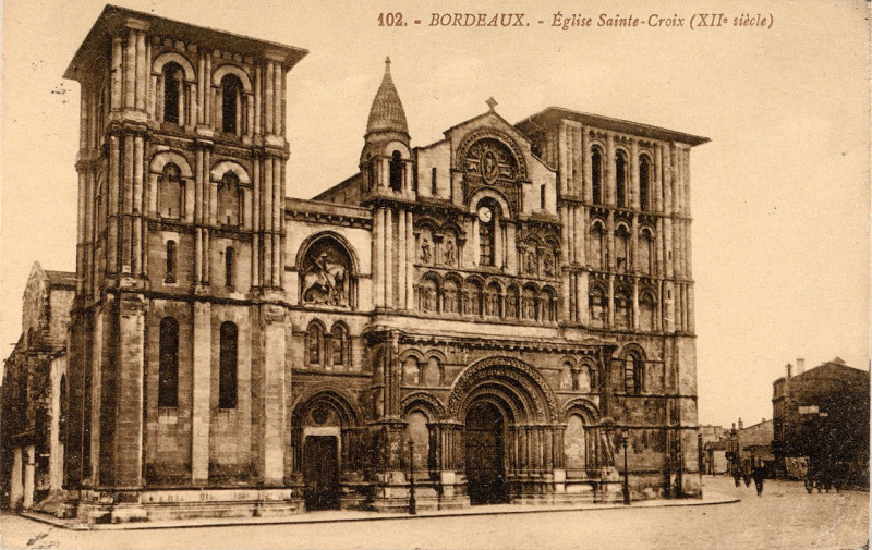 Carte postale ancienne Bordeaux - Basilique Sainte-Croix 2 à Bordeaux