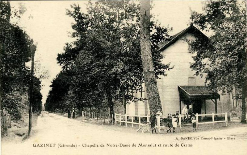 Carte postale ancienne Gazinet - Chapelle de Monsalut 7