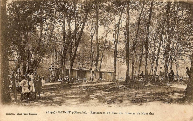 Carte postale ancienne Gazinet - Parc des sources de Monsalut (Restaurant) 18