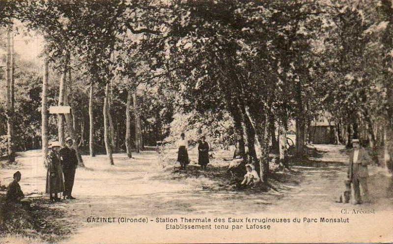 Carte postale ancienne Gazinet - Station thermale
