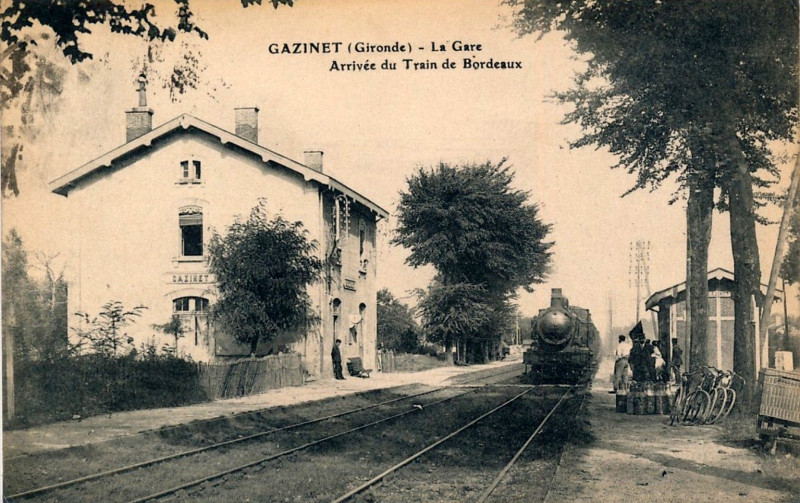 Carte postale ancienne Gazinet - Gare 2