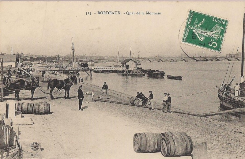 Carte postale ancienne Bordeaux - Quai de la Monnaie 2