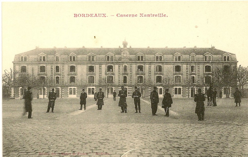 Carte postale ancienne Bordeaux - Caserne Xaintrailles 4