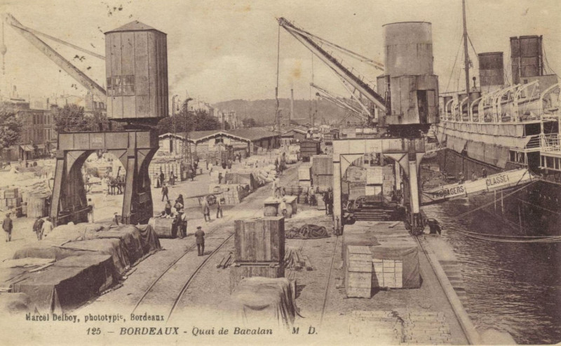 Carte postale ancienne Bordeaux - Quai de Bacalan 2