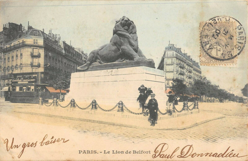 Carte postale ancienne Le Lion de Belfort à Paris 14e