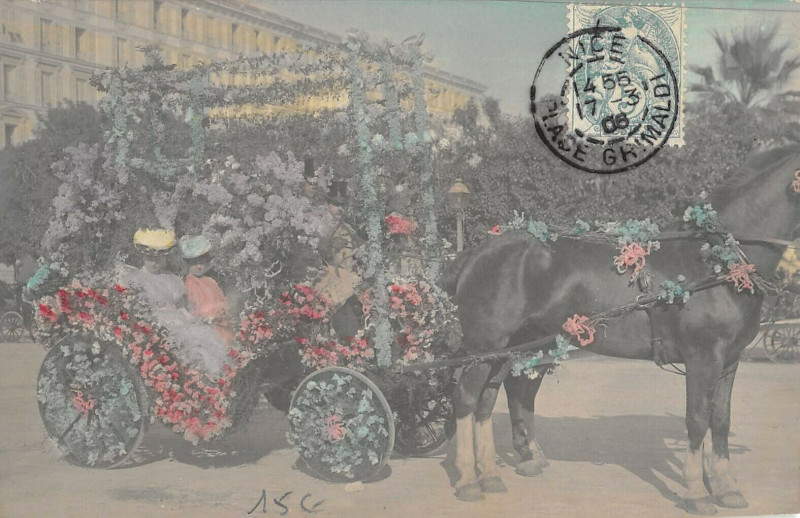 Carte postale ancienne Carte Photo Du Carnaval De Nice Char Fleuri à Nice