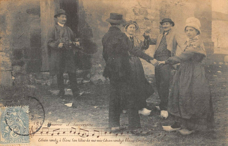 Carte postale ancienne Bourree D'Auvergne