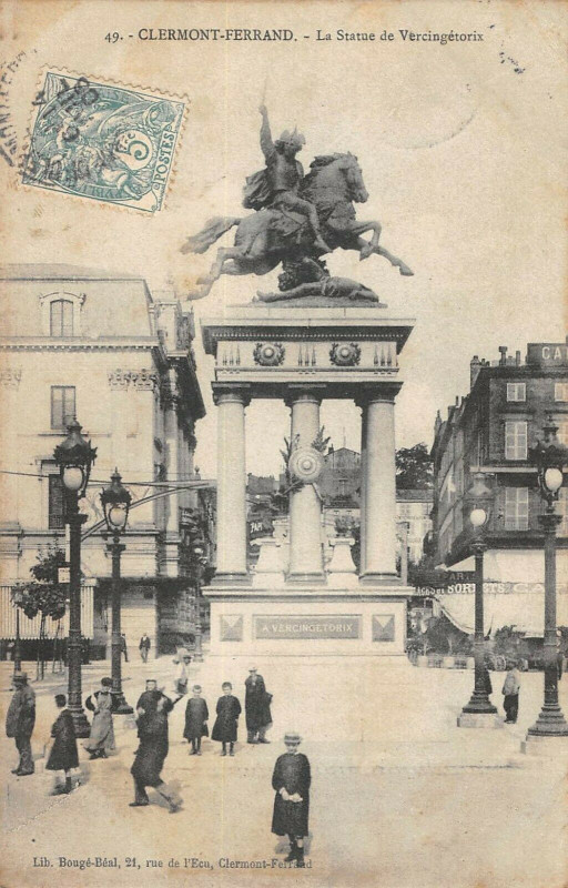 Carte postale ancienne Clermont Ferrand Statue De Vercingetorix à Clermont-Ferrand